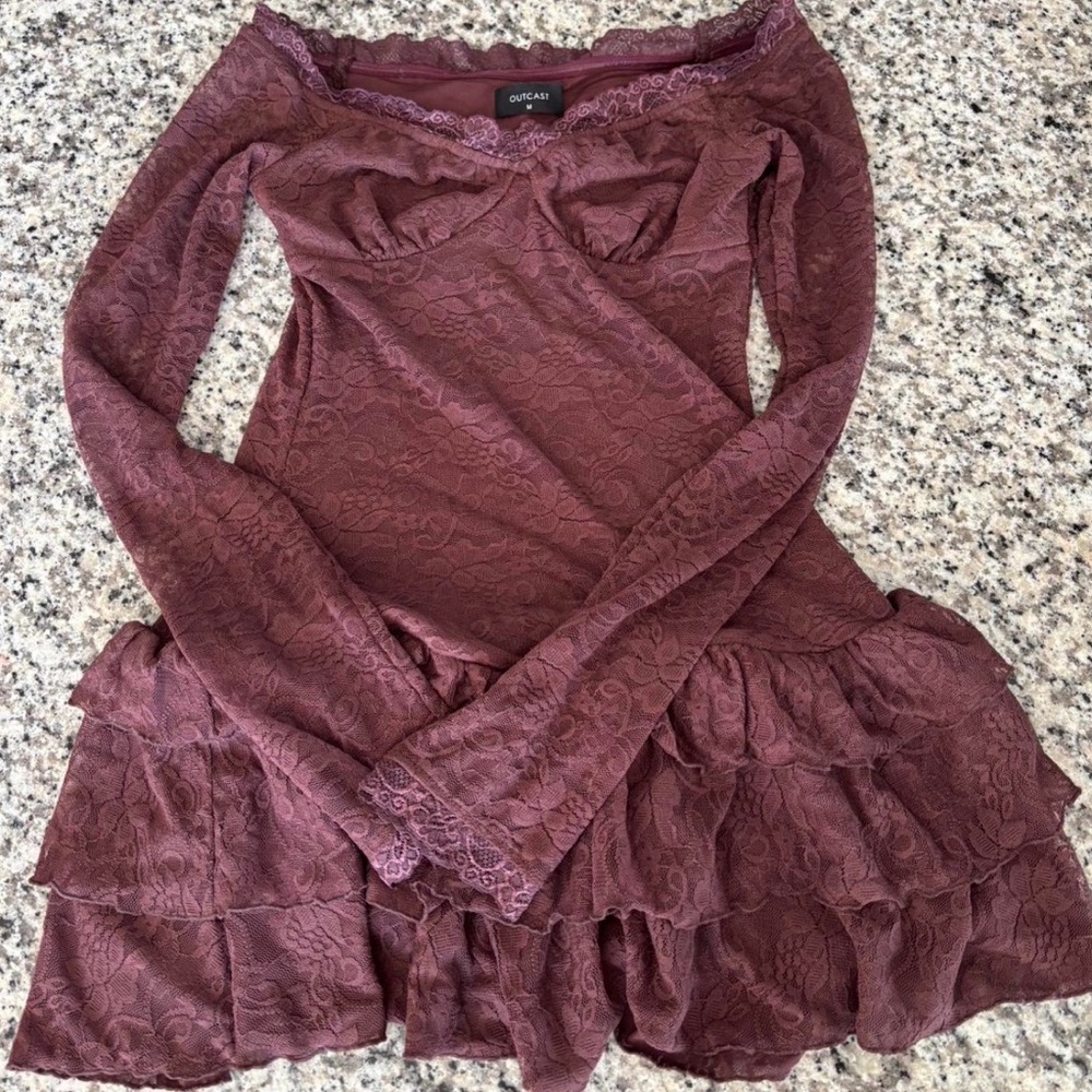 Outcast Women's Lace Off-Shoulder Mini dress never worn